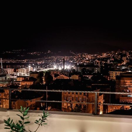 105M2 Penthouse Sea View Rijeka With Free Garage Parking Lägenhet Exteriör bild
